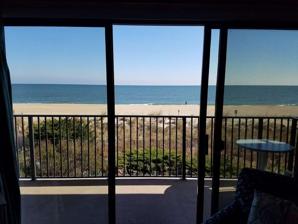 Sandy Square | 11901 119th St, Ocean City, MD 21842 | Phone: (866) 316-1843