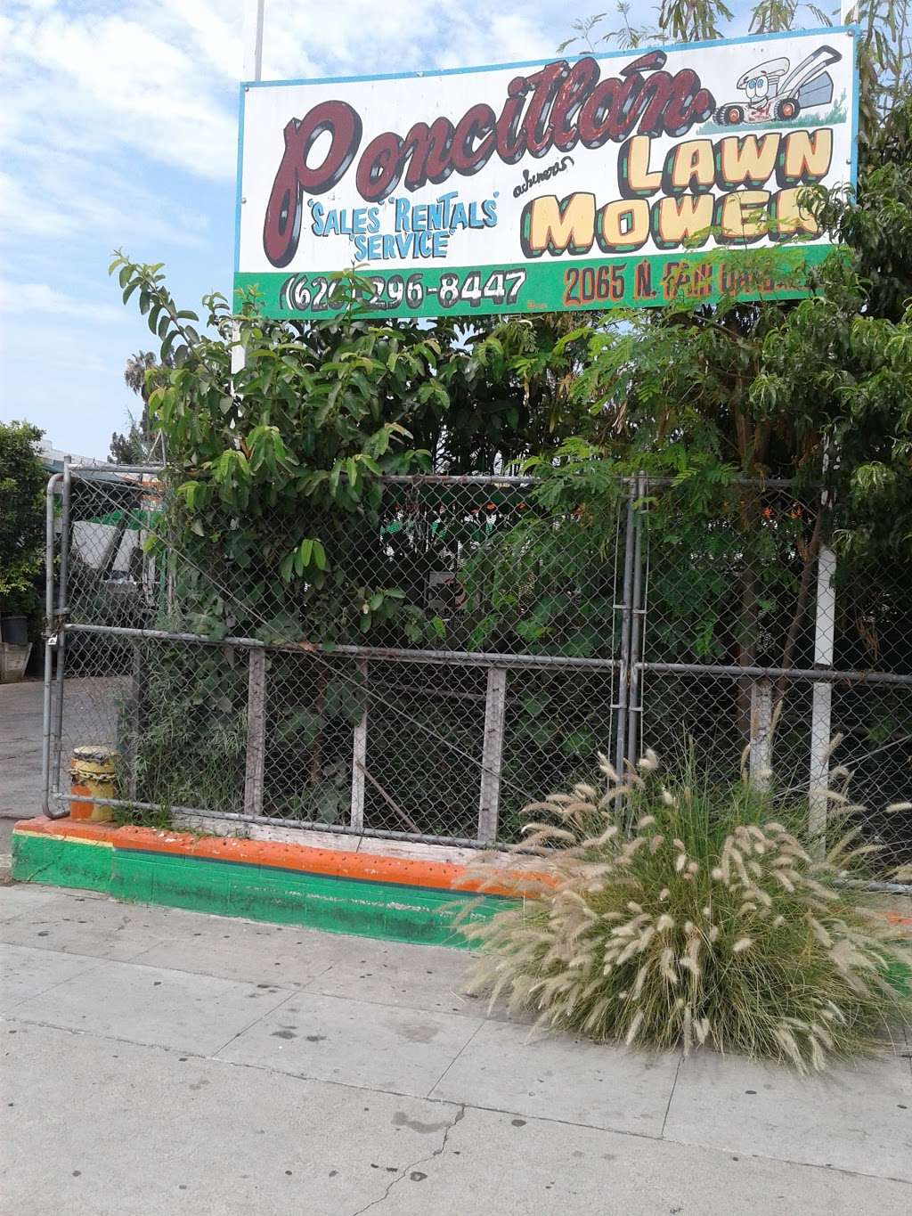 Poncitlan Lawnmower | 2065 N Fair Oaks Ave, Pasadena, CA 91103 | Phone: (626) 296-8447