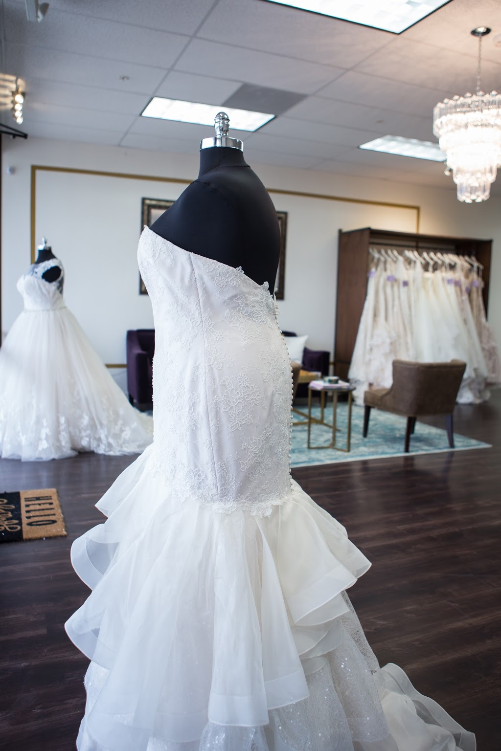 Olivias Bridal House | A Boutique Exclusively for Curvy Brides | 1405 Yale St, Houston, TX 77008, United States | Phone: (281) 741-0249