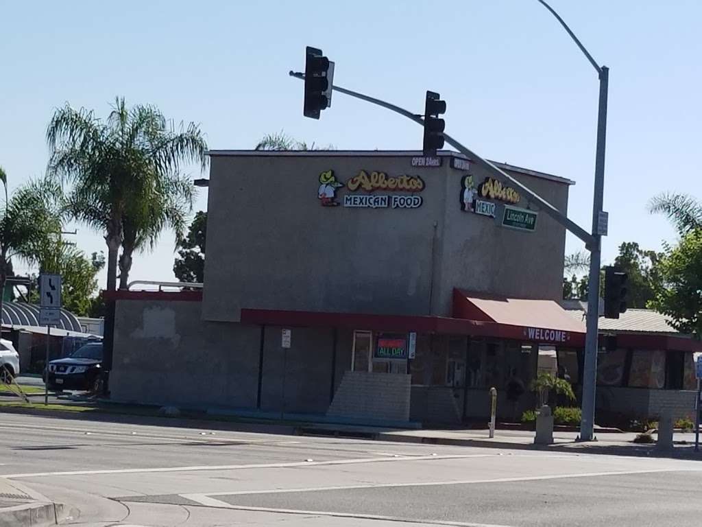 Albertos Mexican Food | 5011 Lincoln Ave, Cypress, CA 90630, USA | Phone: (714) 816-0676