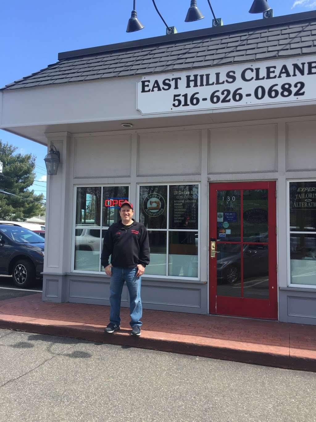 East Hills Cleaners | 130 Glen Cove Rd, Roslyn Heights, NY 11577, USA | Phone: (516) 626-0682
