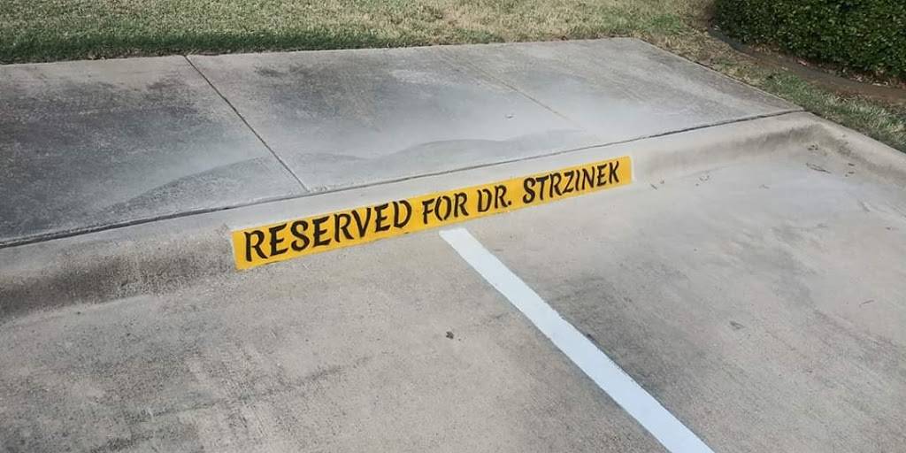 Dr. Robert A. Strzinek, DO | 1725 Chadwick Ct, Hurst, TX 76054, USA | Phone: (817) 281-4446