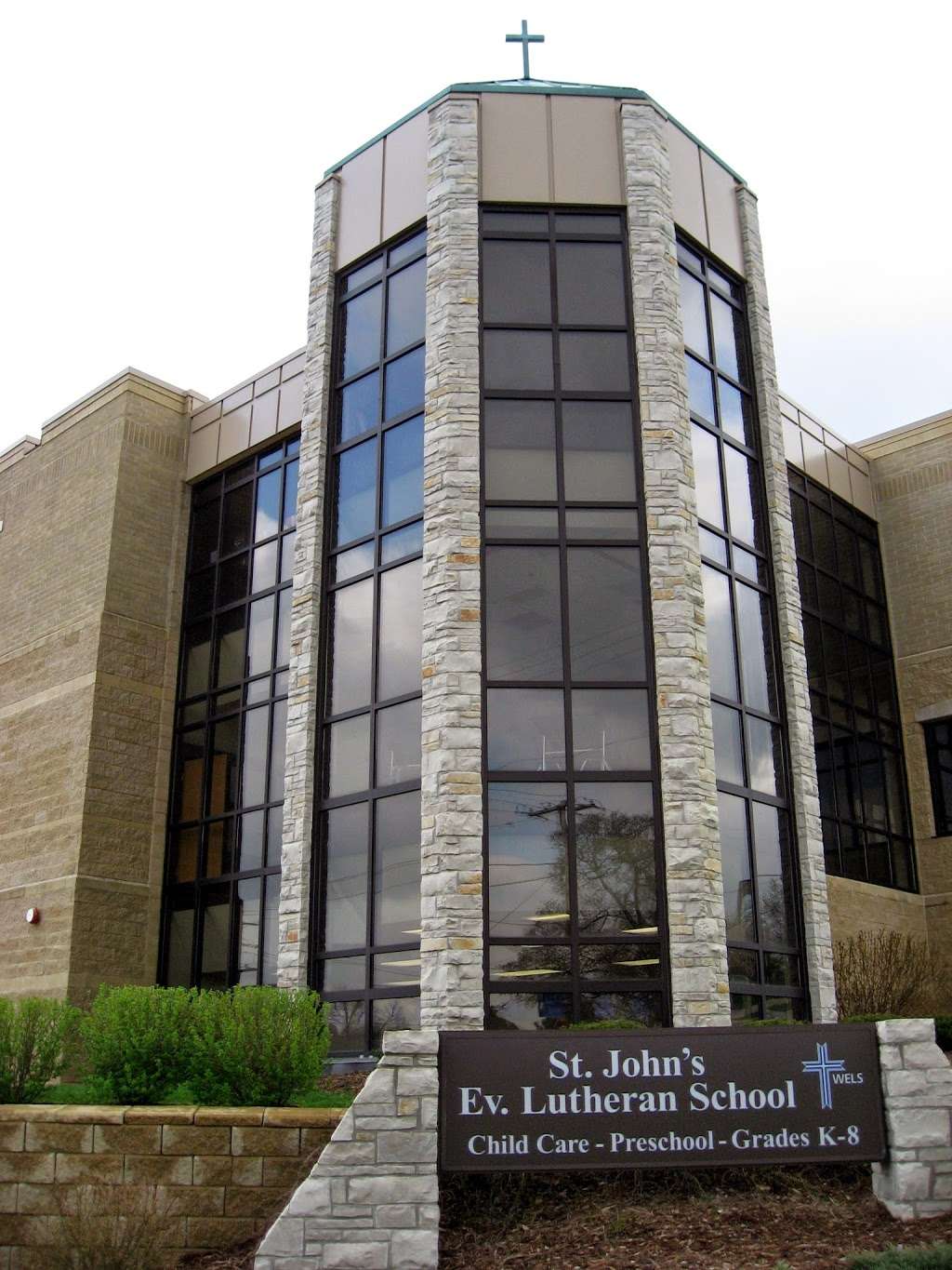 St. Johns Lutheran School | 1278 Dewey Ave, Wauwatosa, WI 53213, USA | Phone: (414) 258-4214