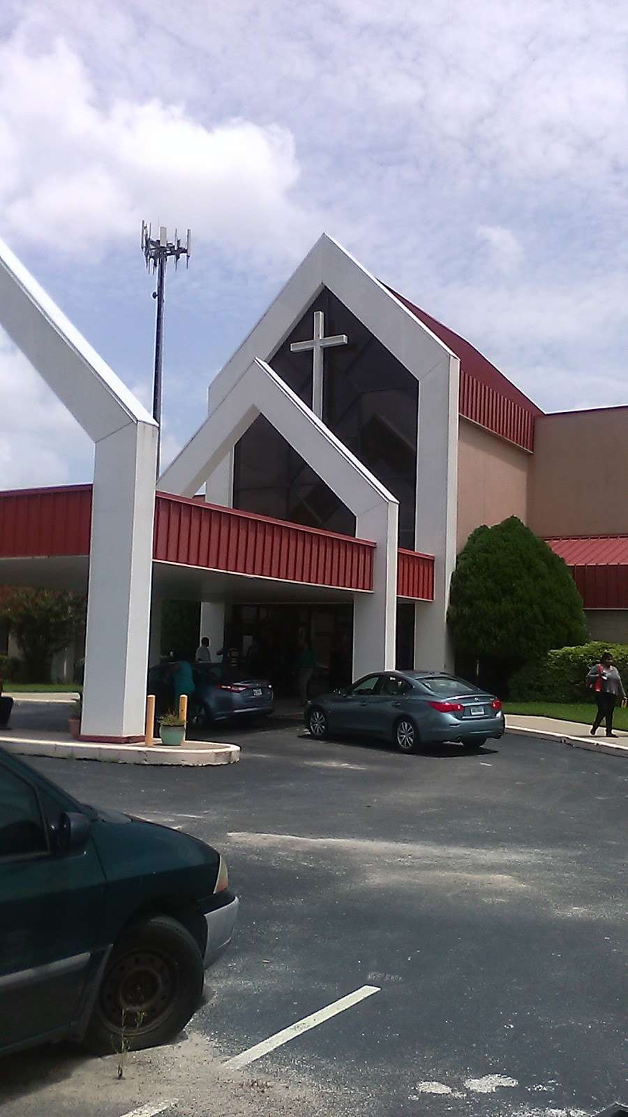 First Metropolitan Church | 8870 West Sam Houston Pkwy N, Houston, TX 77040 | Phone: (713) 983-7878