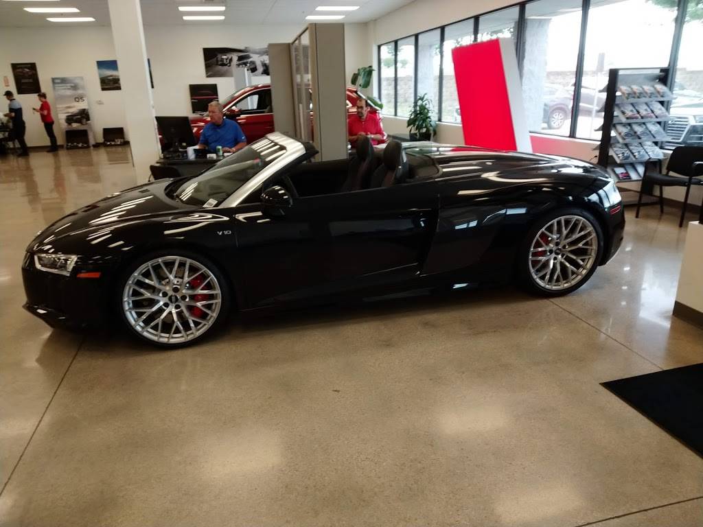 Audi Shawnee Mission | 6601 E Frontage Rd, Merriam, KS 66202 | Phone: (360) 857-0321