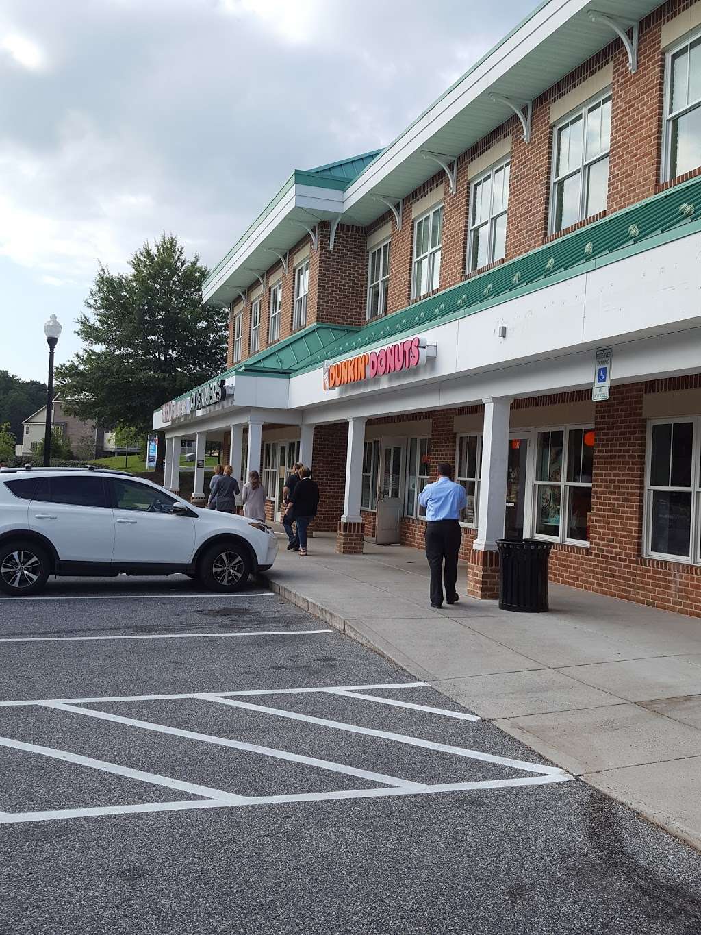 Dunkin Donuts | 10 Fila Way, Sparks, MD 21152 | Phone: (410) 472-9402