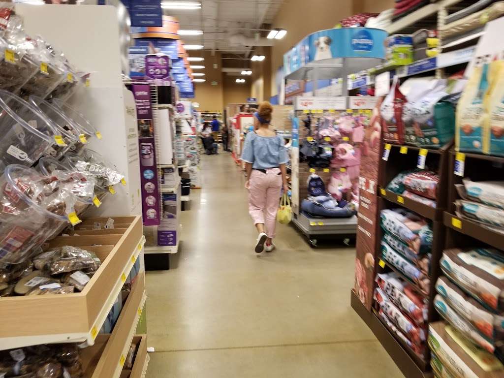 PetSmart | 7888 Van Nuys Blvd #1, Van Nuys, CA 91402, USA | Phone: (818) 742-1758