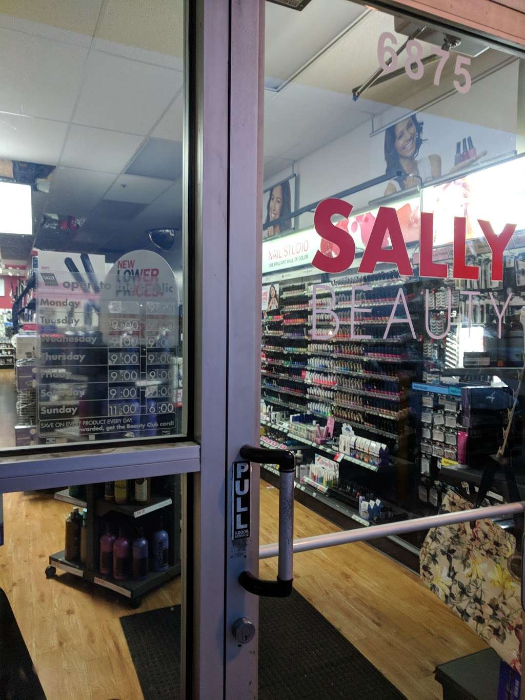 Sally Beauty | 6875 Mission St, Daly City, CA 94014, USA | Phone: (650) 755-7393