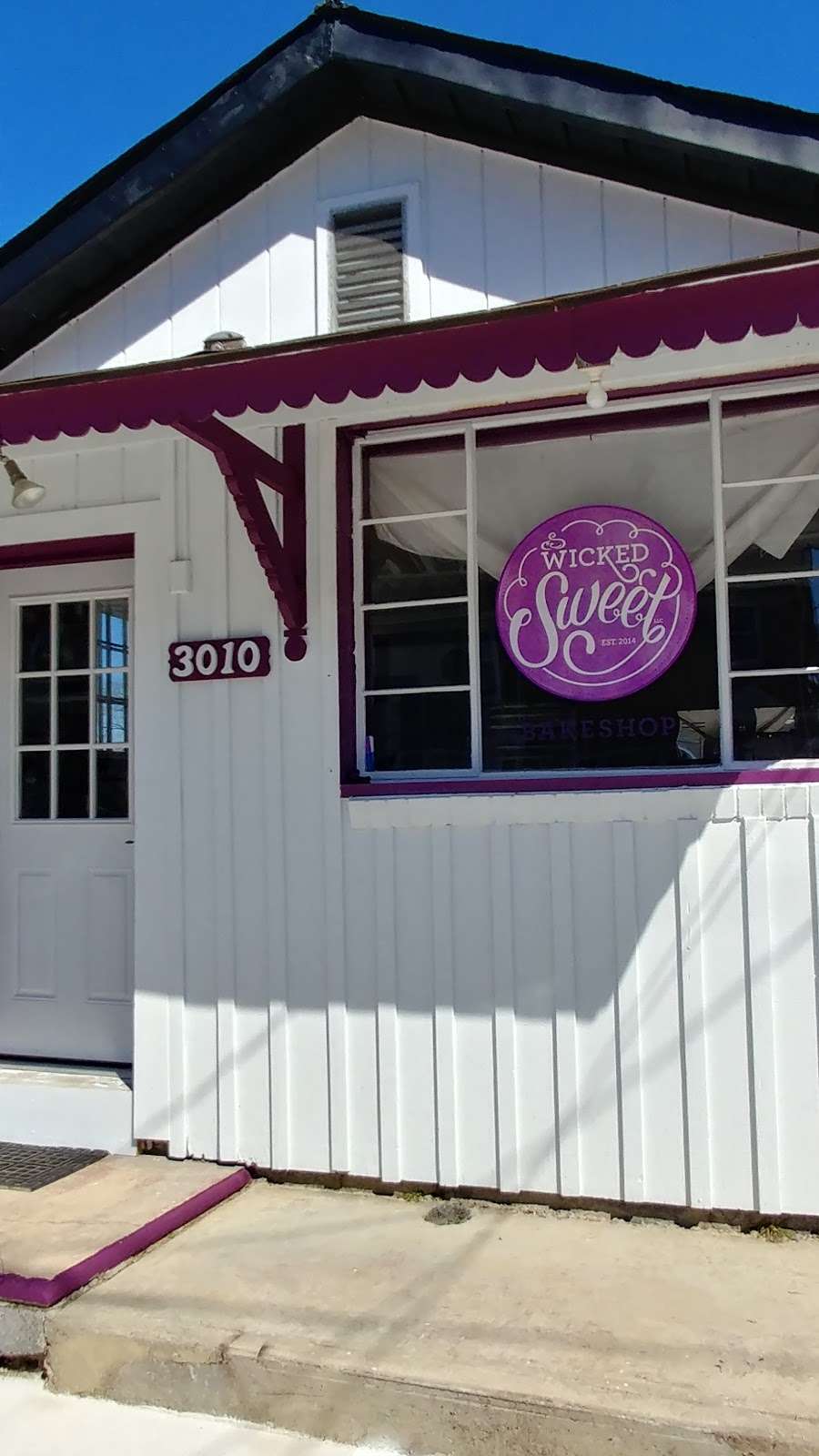 Wicked Sweet Bake Shop | 3010 S 2nd St, Whitehall, PA 18052, USA | Phone: (610) 841-0899