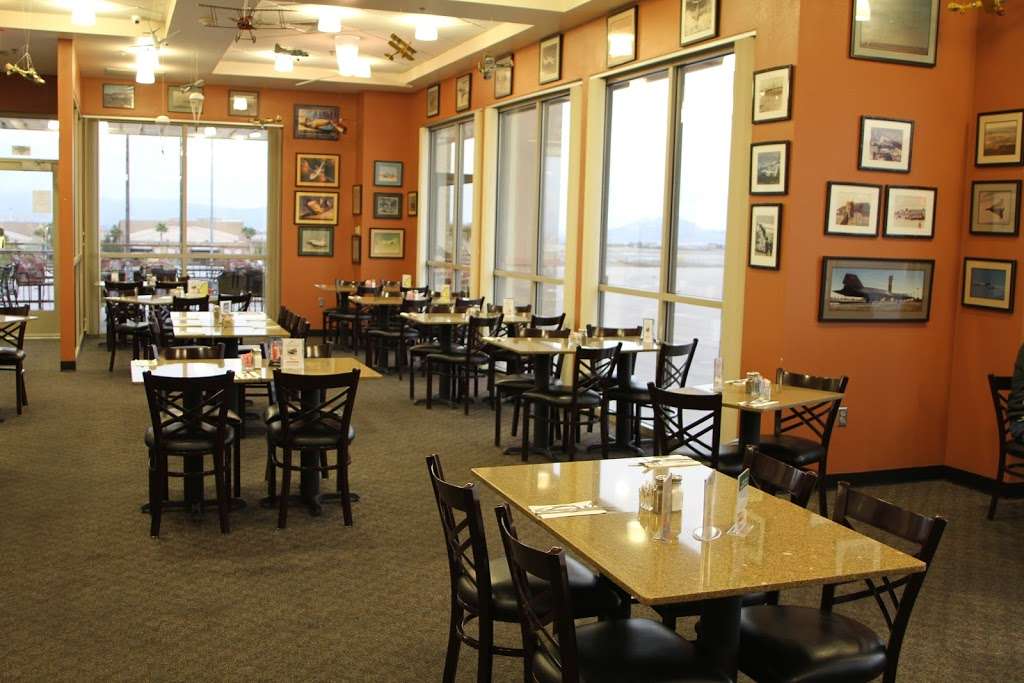 The Landings Restaurant | 3500 Executive Terminal Dr #200, Henderson, NV 89052, USA | Phone: (702) 616-3337