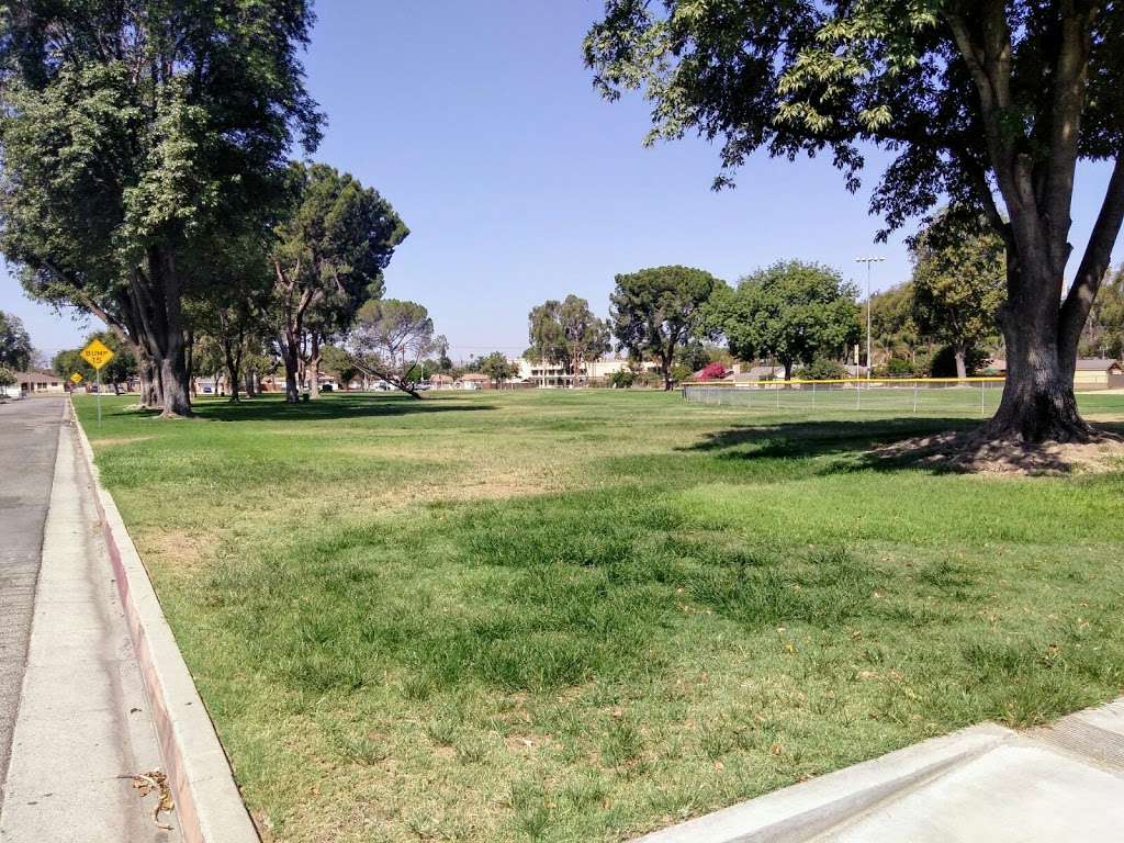 Don Jones Park | 3995 Jefferson St, Riverside, CA 92504, USA | Phone: (951) 826-2000