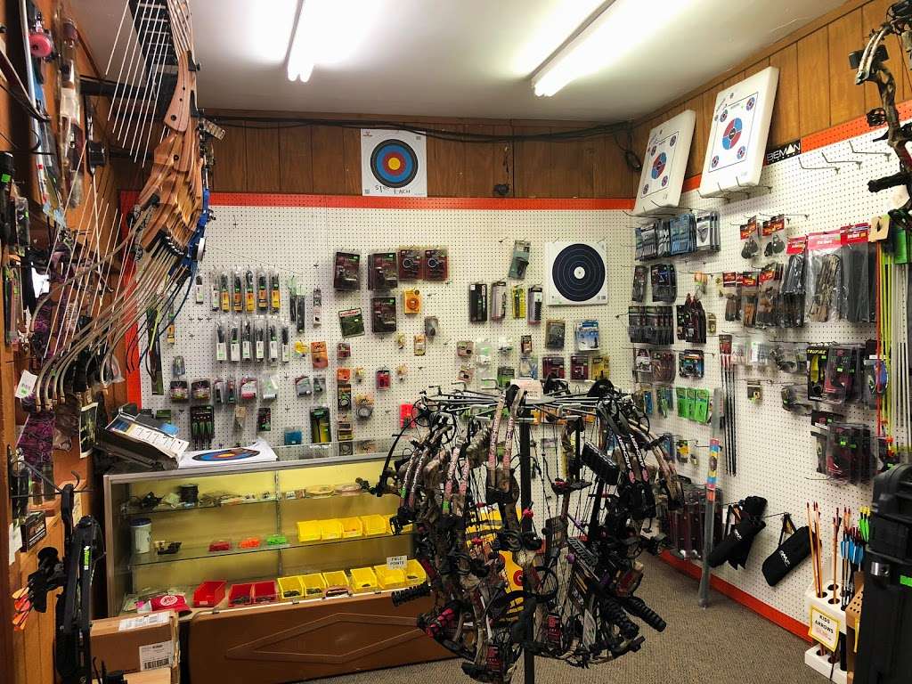 Bucks Gun Rack | 607 W International Speedway Blvd, Daytona Beach, FL 32114, USA | Phone: (386) 252-8471