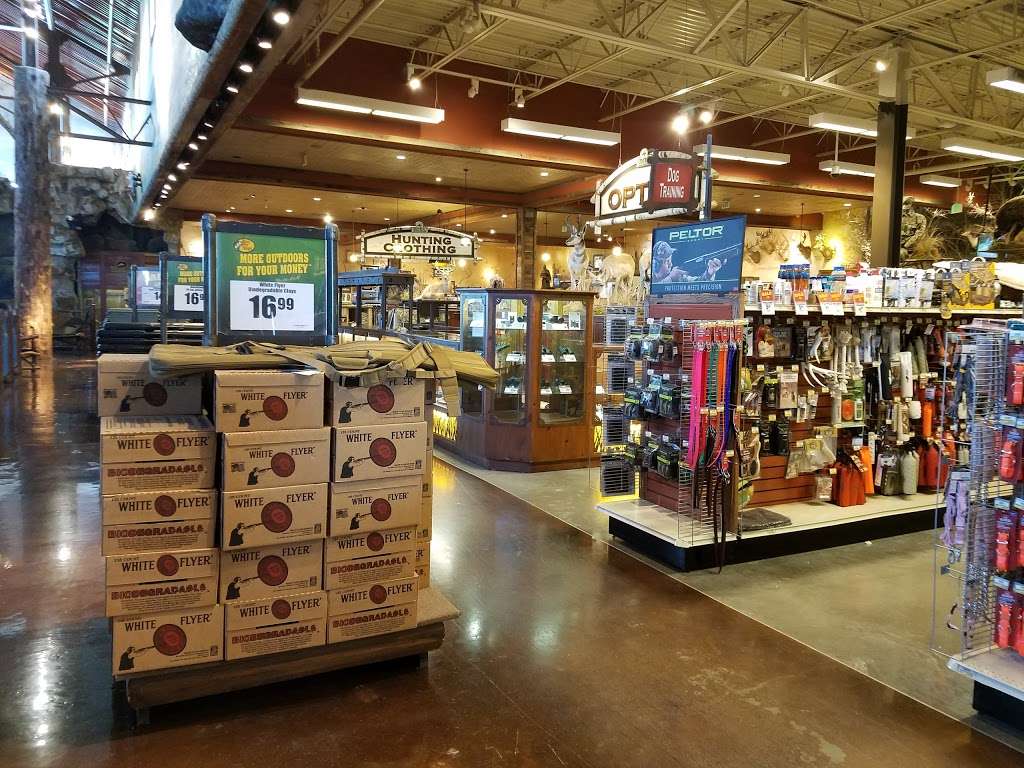 Bass Pro Shops | 1000 Bass Pro Dr, Houston, TX 77047 | Phone: (713) 770-5100