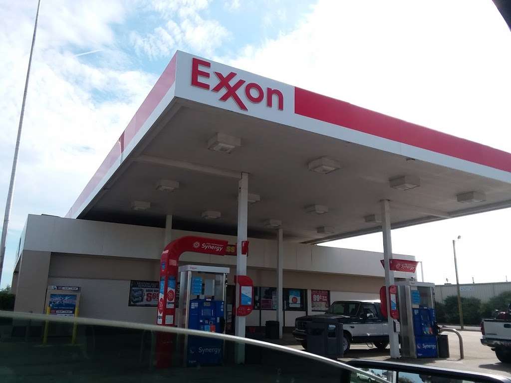 Exxon | 2696 Cherry Rd, Rock Hill, SC 29730, USA | Phone: (803) 366-7994