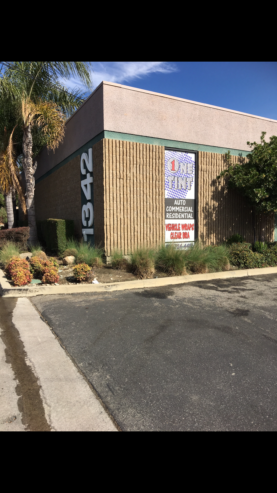 One 1 Tint | 1342 N Benson Ave, Upland, CA 91786 | Phone: (909) 724-4486