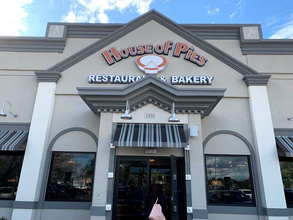 House of Pies | 1330 Lake Woodlands Dr, The Woodlands, TX 77380 | Phone: (713) 389-5514