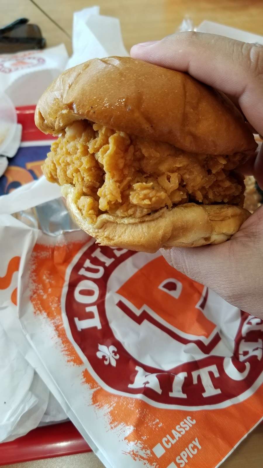 Popeyes Louisiana Kitchen | 3833 S Main St, Stafford, TX 77477 | Phone: (832) 539-1019