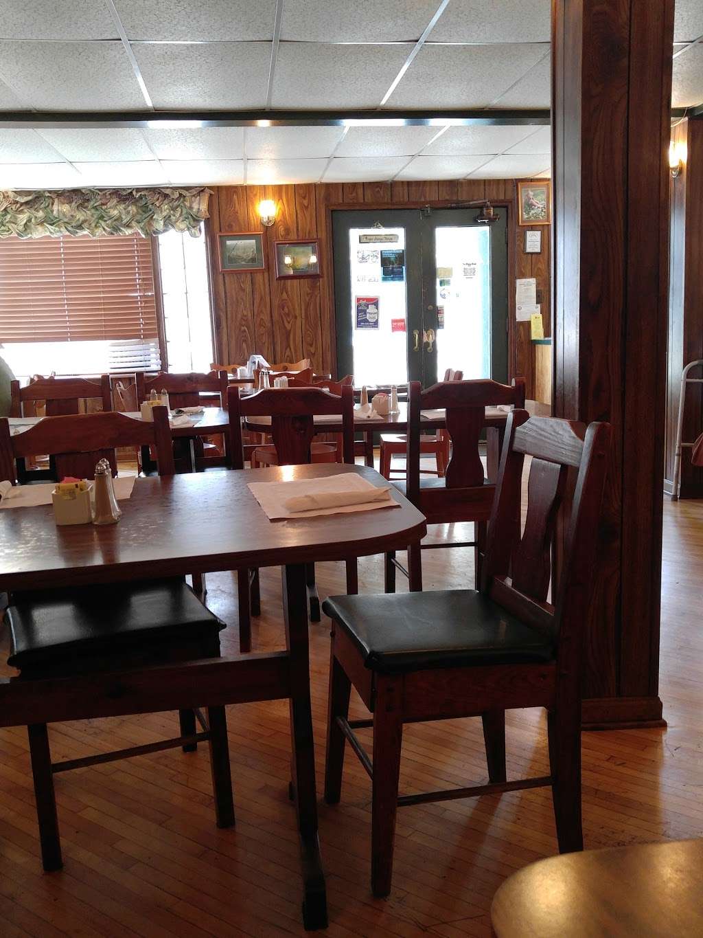 The Dining Room | 368 True Apple Way, Inwood, WV 25428, USA | Phone: (304) 229-7510 The Dining Room | 368 True Apple Way, Inwood, WV 25428, USA | Phone: (304) 229-7510