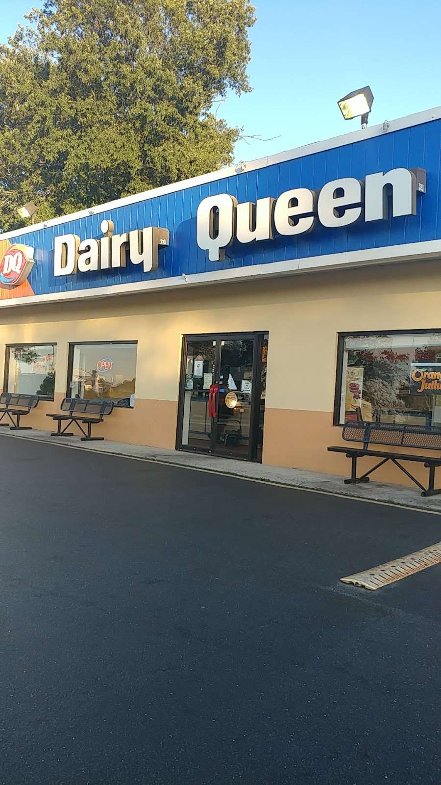 Dairy Queen (Treat) | 827 12th Ave, Belmar, NJ 07719, USA | Phone: (732) 681-1262