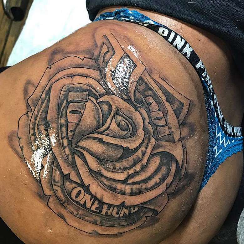Studio One Ink | 2950 W Chicago Ave suite 102, Chicago, IL 60622, USA | Phone: (773) 666-5659