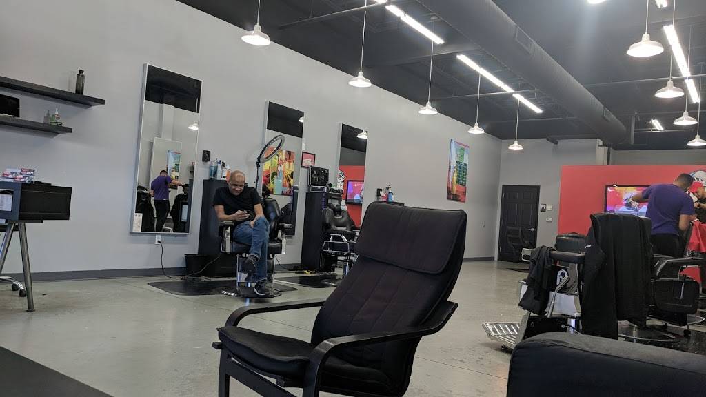 Headlines Barber Shop | 7130 Big Bend Rd #110, Gibsonton, FL 33534 | Phone: (813) 644-4161