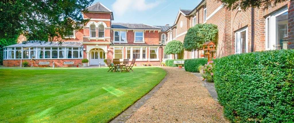 Westerham Place Residential Home | Brasted Rd, Westerham TN16 1TD, UK | Phone: 01959 565805