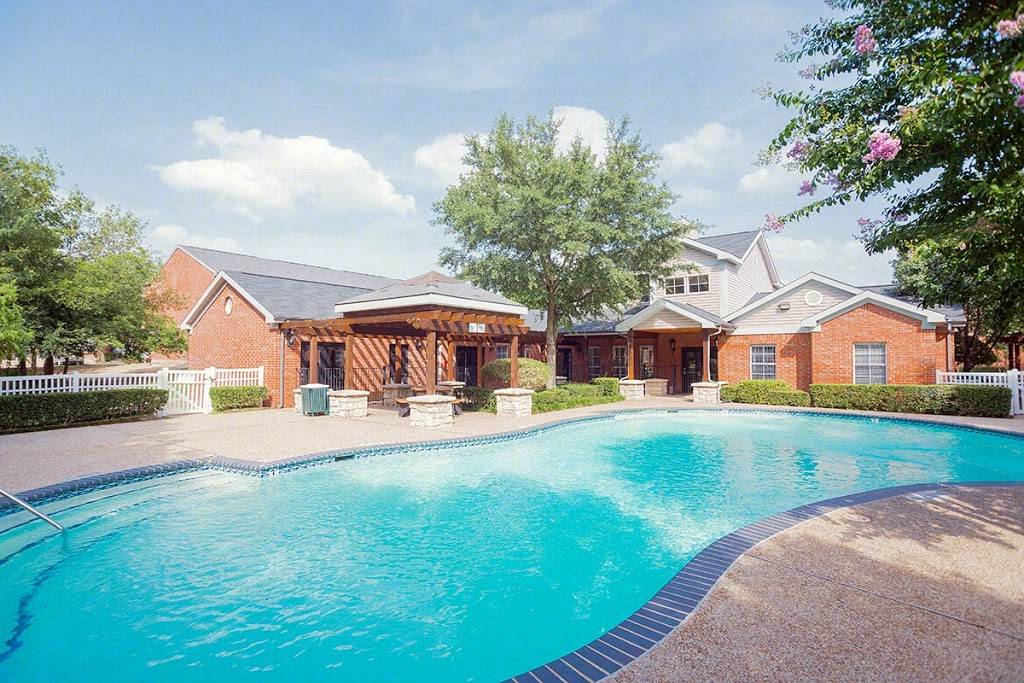 Centerville Pointe Apartments | 4266 Duck Creek Dr, Garland, TX 75043, USA | Phone: (972) 864-8626