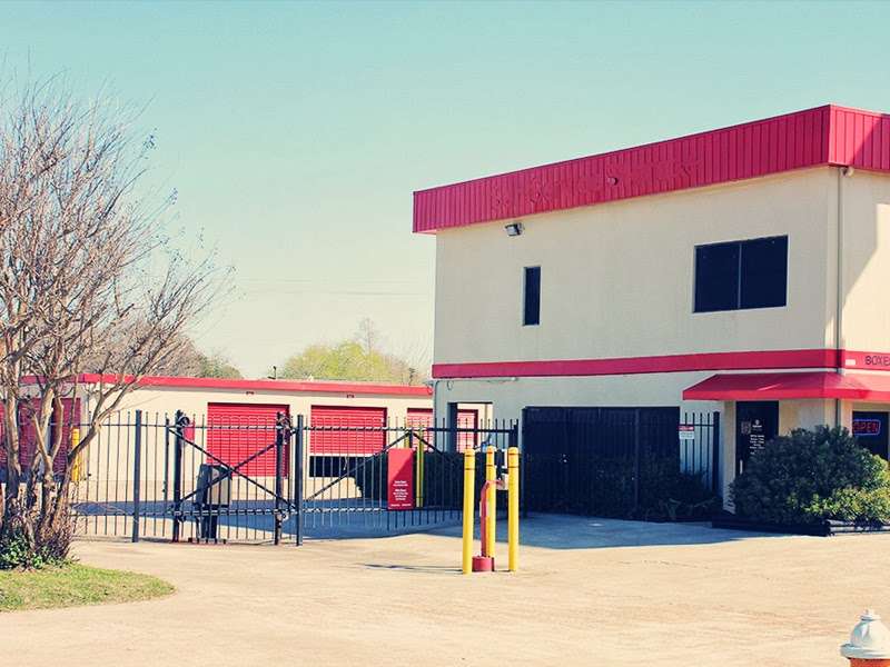 Great Value Storage | 10601 W Fairmont Pkwy, La Porte, TX 77571 | Phone: (281) 402-3393