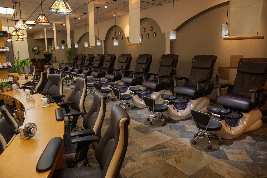 DEBONAIR NAILS & SPA | 6700 Conroy Windermere Rd #115, Orlando, FL 32835, USA | Phone: (407) 253-5900