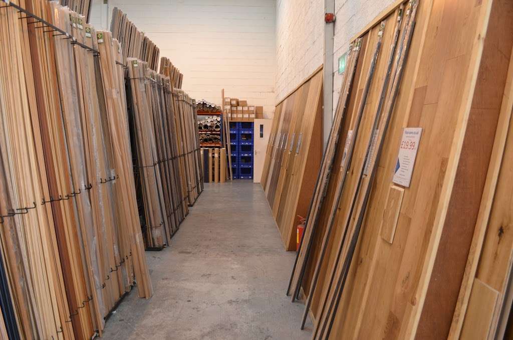 Floorsave | Unit 6, Thornton Road Industrial Estate, Peall Road, Croydon CR0 3BT, UK | Phone: 020 3837 9955