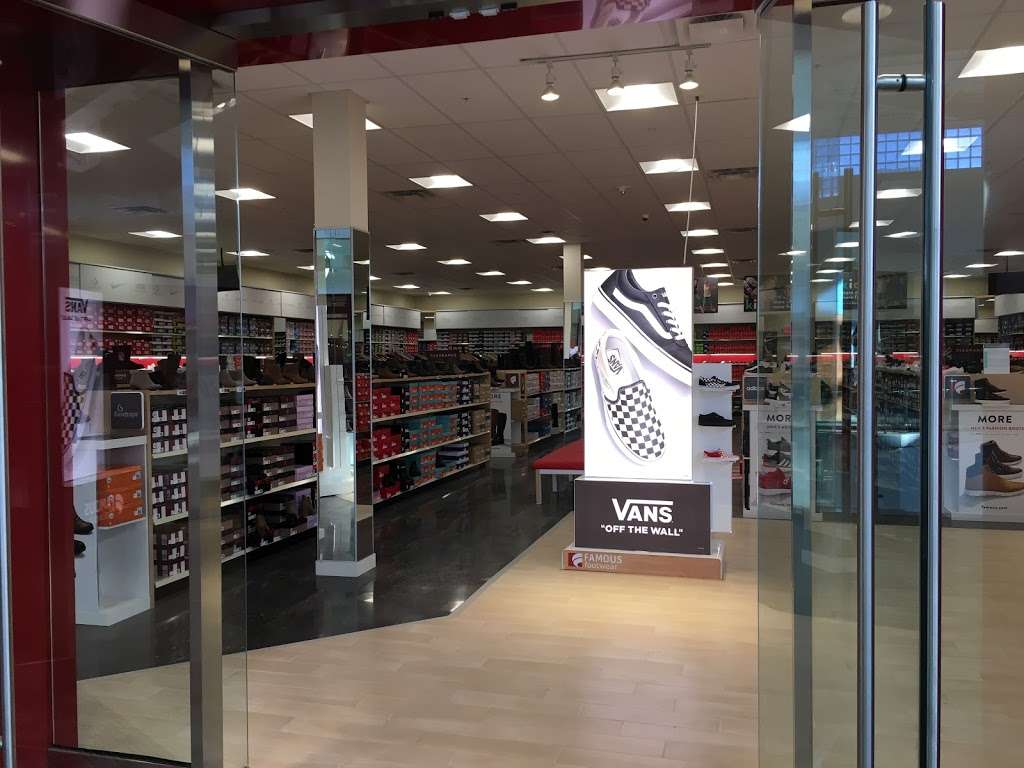 vans store pheasant lane mall