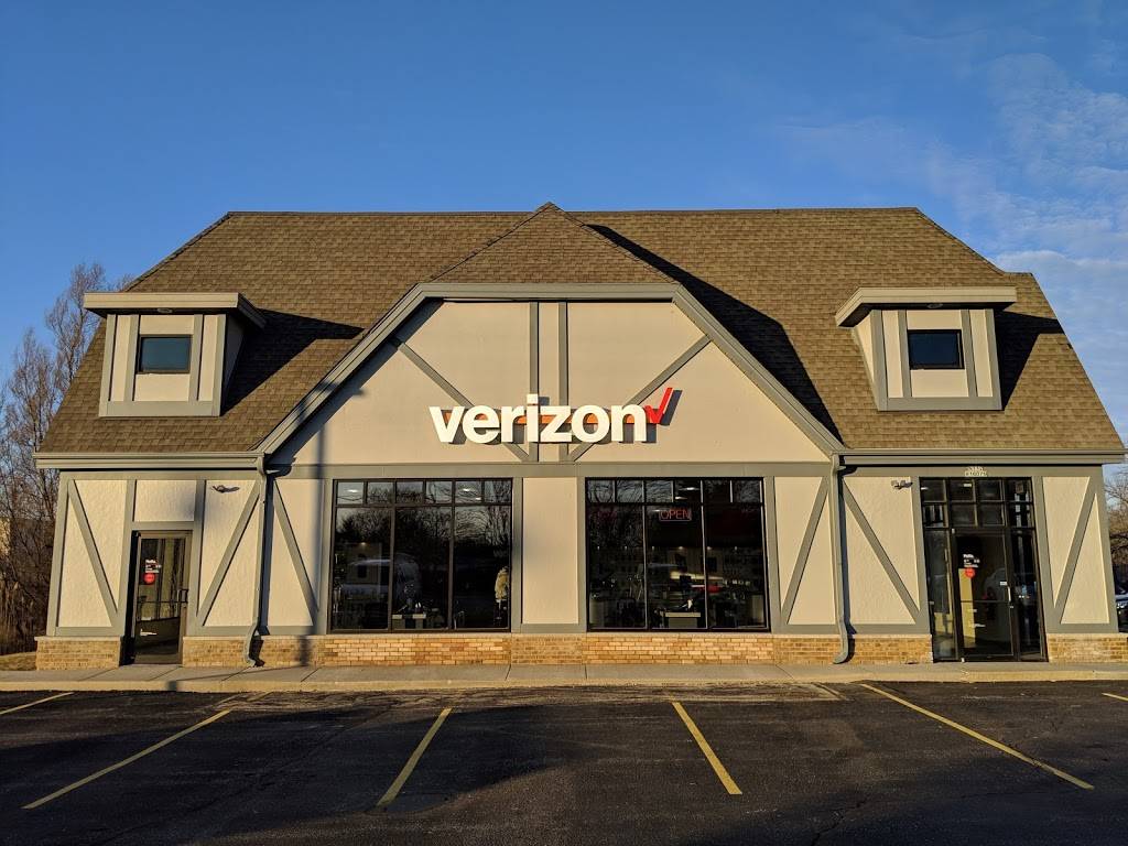 Verizon Authorized Retailer – Cellular Sales | N112W16076 Mequon Rd Ste A, Germantown, WI 53022, USA | Phone: (262) 415-7097