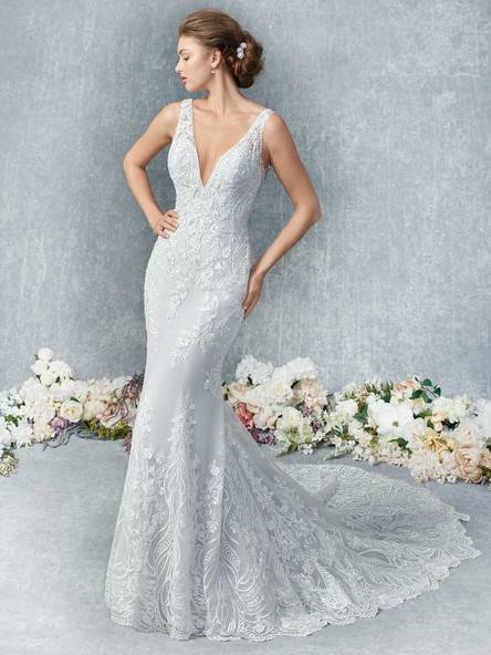 Evas Bridal Center | 100 E Oak St, Oak Creek, WI 53154, USA | Phone: (414) 570-3800