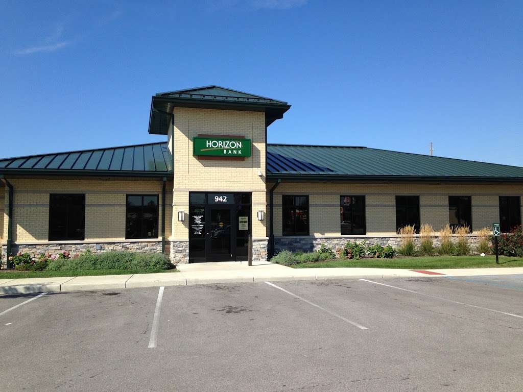 Horizon Bank - Greenwood South | 2403, 942 US-31, Greenwood, IN 46143, USA | Phone: (317) 885-7371