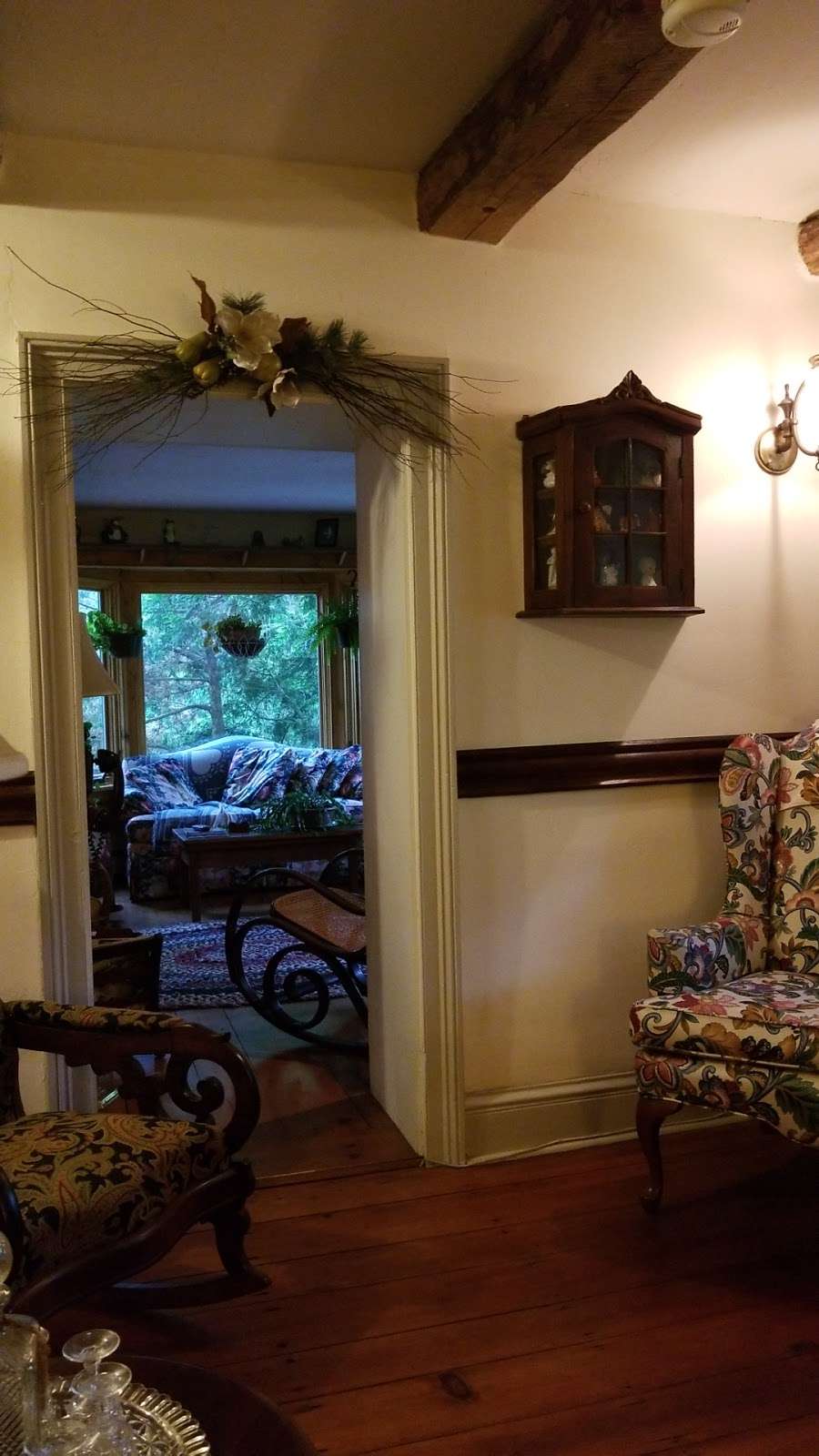 FROG HOLLOW FARM BED & BREAKFAST | 401 Frogtown Rd, Kintnersville, PA 18930 | Phone: (610) 847-3764