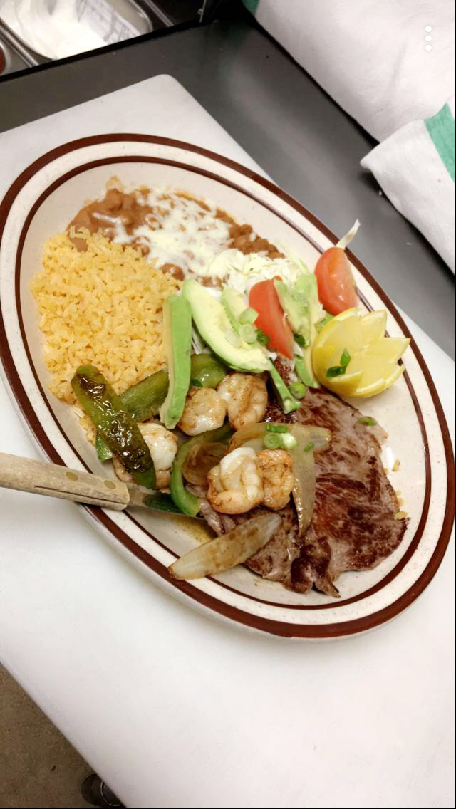 Ensenada Restaurant | 864 Southampton Rd, Benicia, CA 94510, USA | Phone: (707) 745-5536