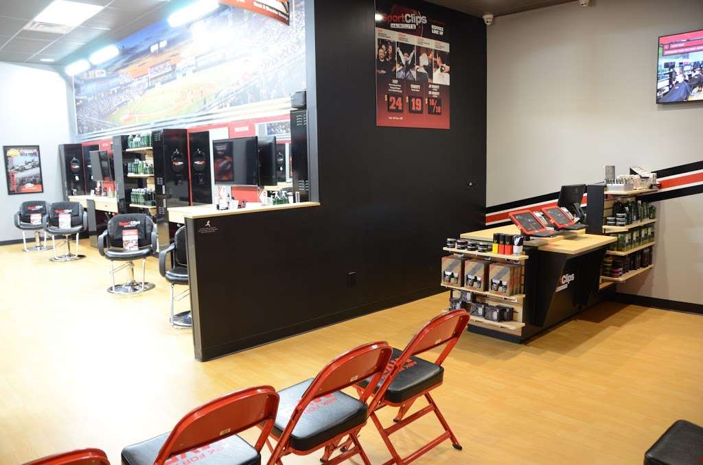Sport Clips Haircuts of Westfield | 3300 IN-32 Suite C, Westfield, IN 46074, USA | Phone: (317) 804-2386