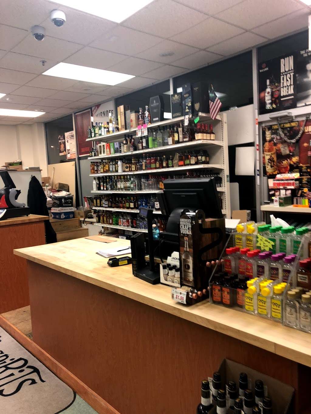 Village Spirits | 22935 Jefferson Blvd, Smithsburg, MD 21783, USA | Phone: (301) 824-7004