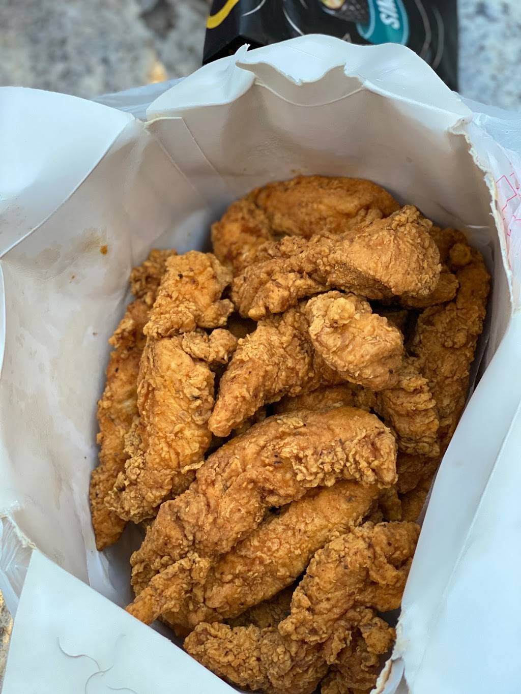Louisiana Famous Fried Chicken | 7008 E W.T. Harris Blvd, Charlotte, NC 28215, USA | Phone: (980) 207-2297