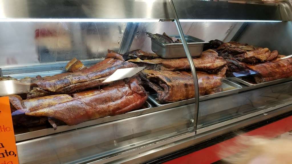 Lechonera El Jibarito | 1985 S John Young Pkwy, Kissimmee, FL 34741, USA | Phone: (407) 935-0035