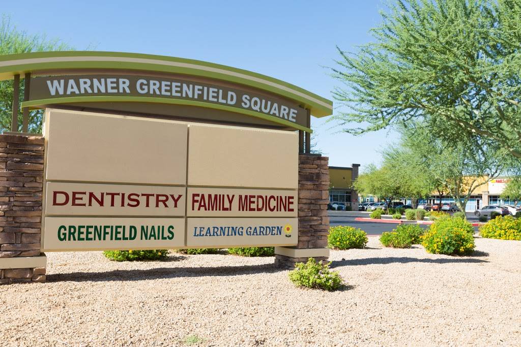 Greenfield Nails and Spa - Gilbert | 888 S Greenfield Rd #104, Gilbert, AZ 85296, USA | Phone: (480) 545-2711