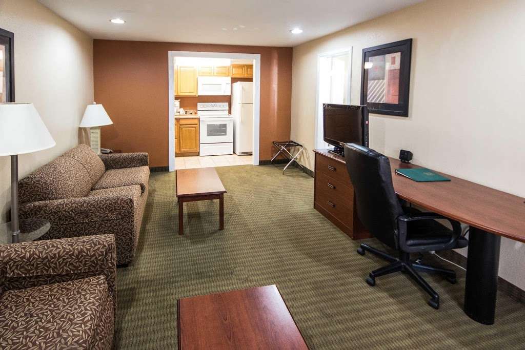 Quality Inn Kennedy Space Center | 3655 Cheney Hwy, Titusville, FL 32780, USA | Phone: (321) 269-7110