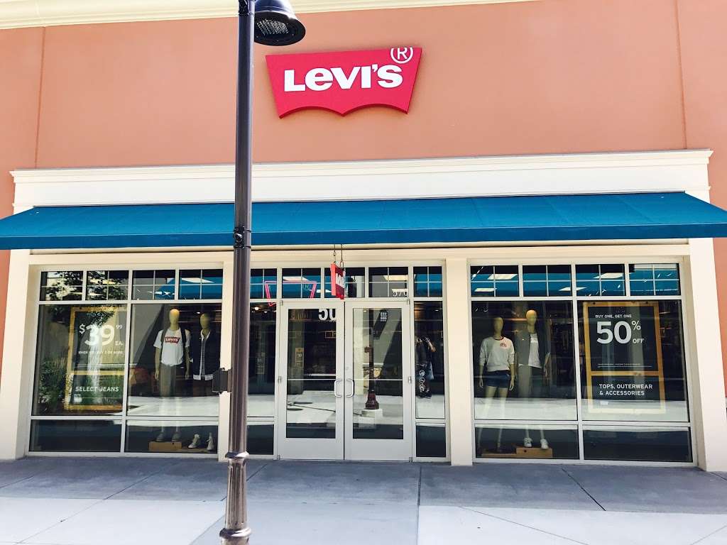 Levis Outlet Store at Gluocester Premium Outlets | 100 Premium Drive Suite 150, Blackwood, NJ 08012, USA | Phone: (856) 302-4565