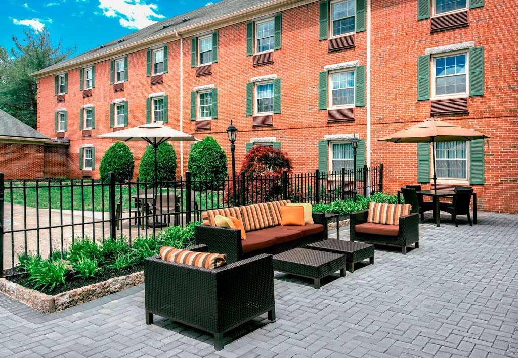 Courtyard by Marriott Tinton Falls Eatontown | 600 Hope Rd, Tinton Falls, NJ 07724, USA | Phone: (732) 389-2100