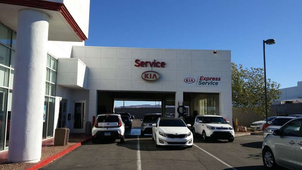 Towbin Kia | 260 N Gibson Rd, Henderson, NV 89014, USA | Phone: (702) 567-8000