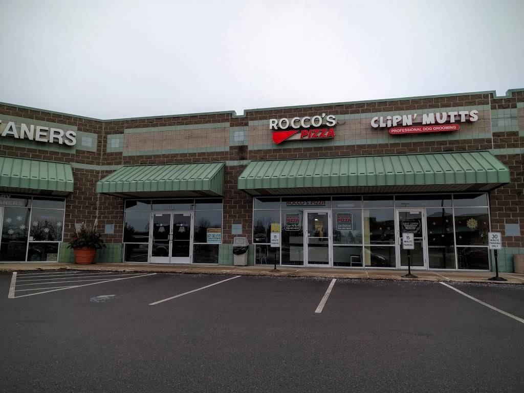 Rocco’s Pizza | 14050 Pilot Knob Rd, Apple Valley, MN 55124, USA | Phone: (952) 423-4233