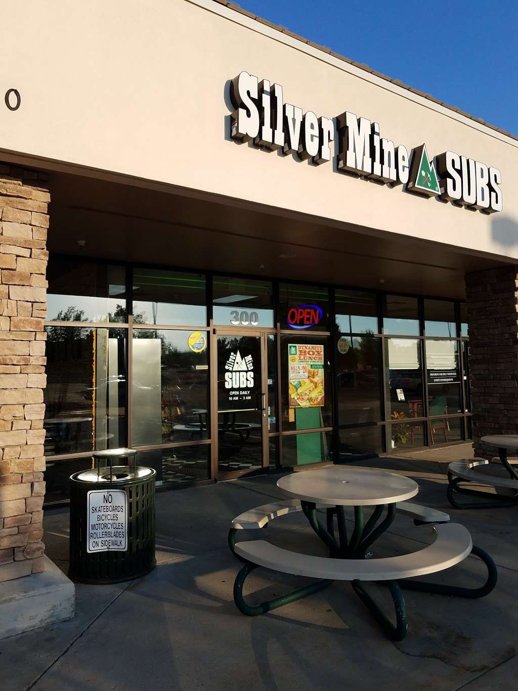 Silver Mine Subs | 1640 Pace St, Longmont, CO 80504, USA | Phone: (303) 684-6500