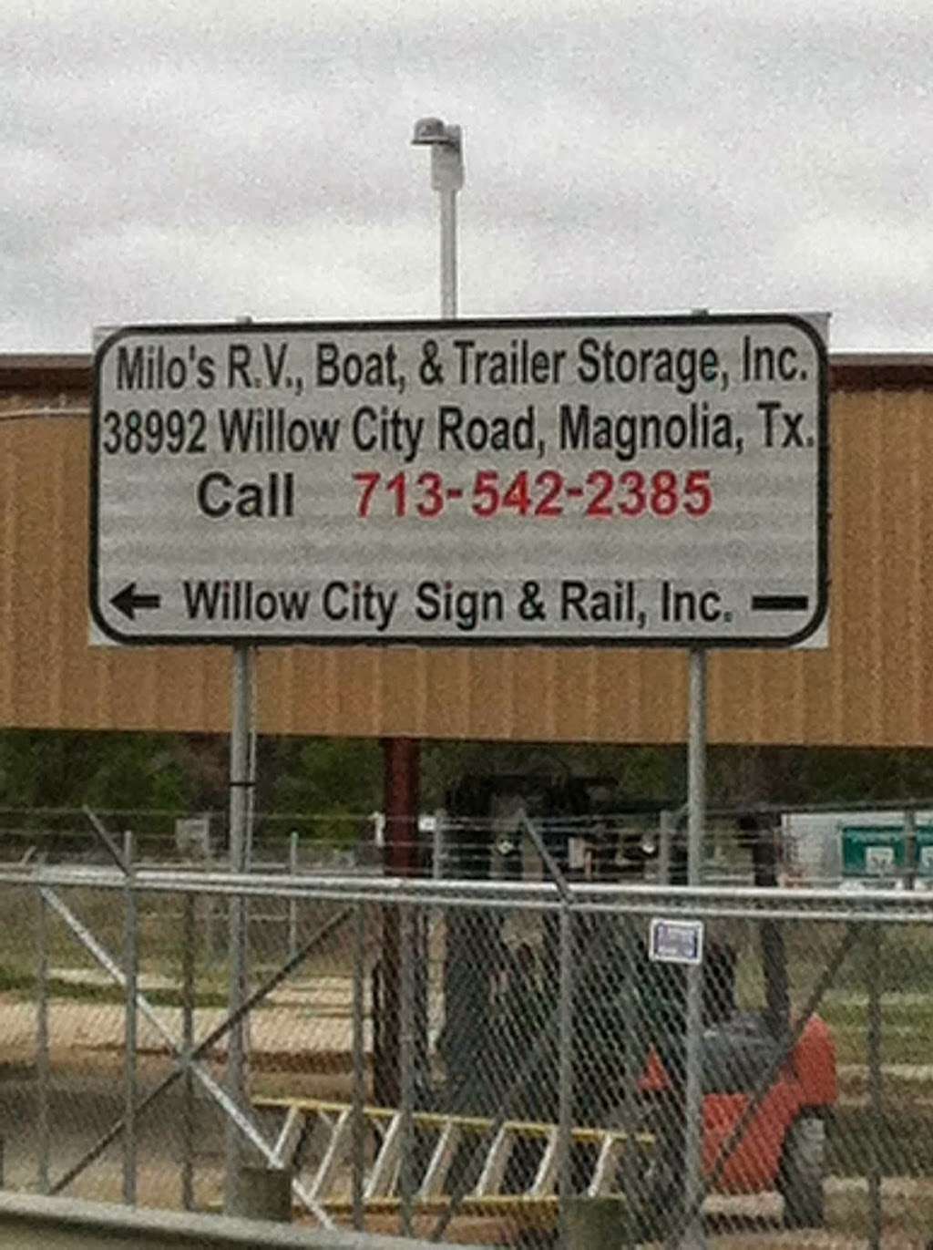 Milo`s R.V., Boat and Trailer Storage, inc. | 38992 Willow City, Magnolia, TX 77355 | Phone: (713) 542-2385