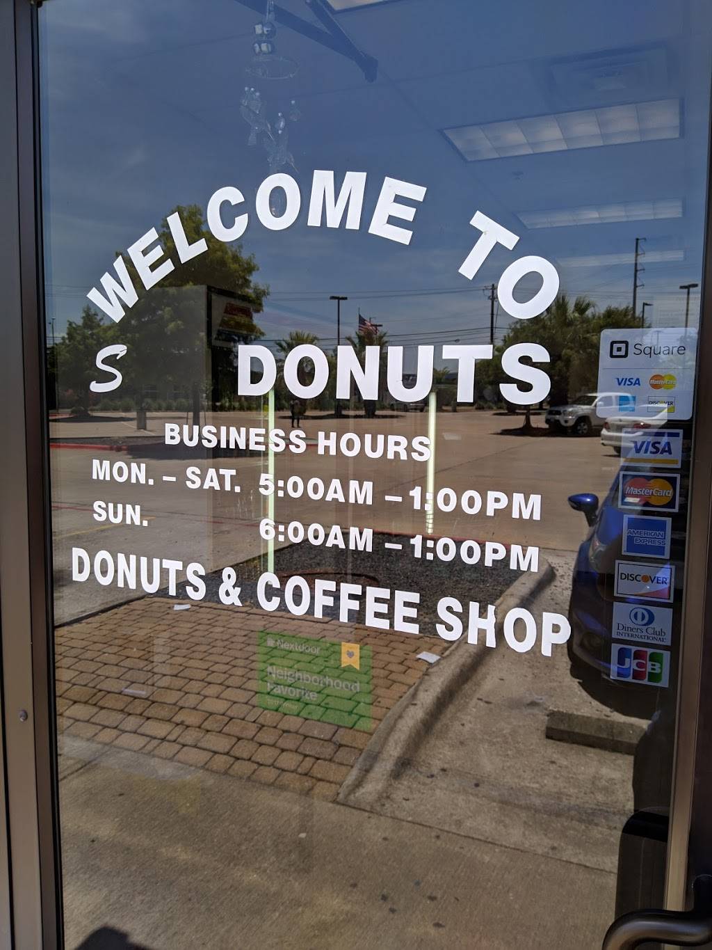 Donuts | 615 W Slaughter Ln #112, Austin, TX 78748, USA | Phone: (512) 292-8558