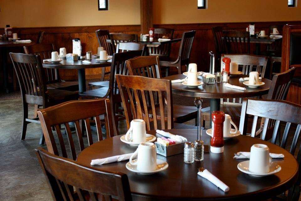 Olde Mill Restaurant | 9 Queen Rd, Intercourse, PA 17534, USA | Phone: (717) 768-3637
